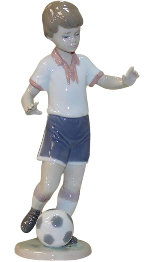 Lladro - Soccer Practice - Porcelain Figurine