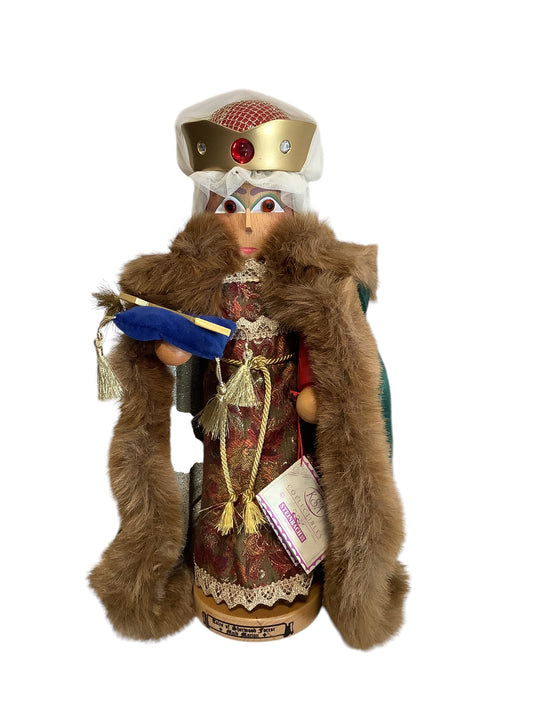 Steinbach Limited Edition Nutcracker - Maid Marion (Tales of Sherwood Forest)