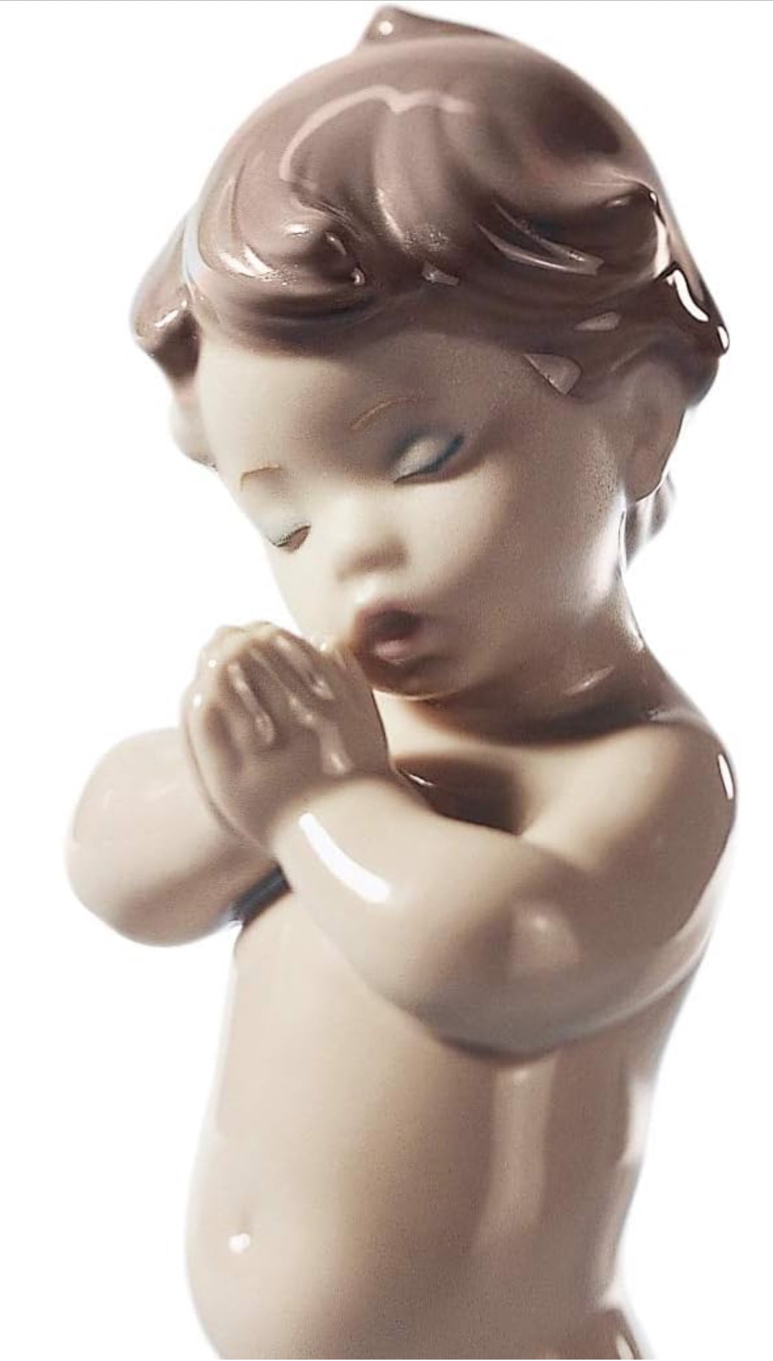 Lladro - A Child's Prayer (Boy) - Porcelain Figurine