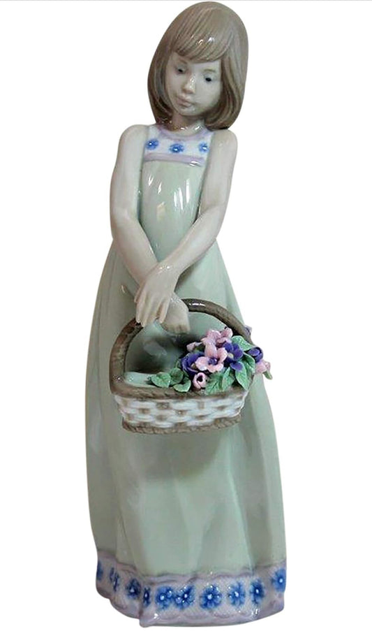 Lladro - Floral Treasures  - Porcelain Figurine