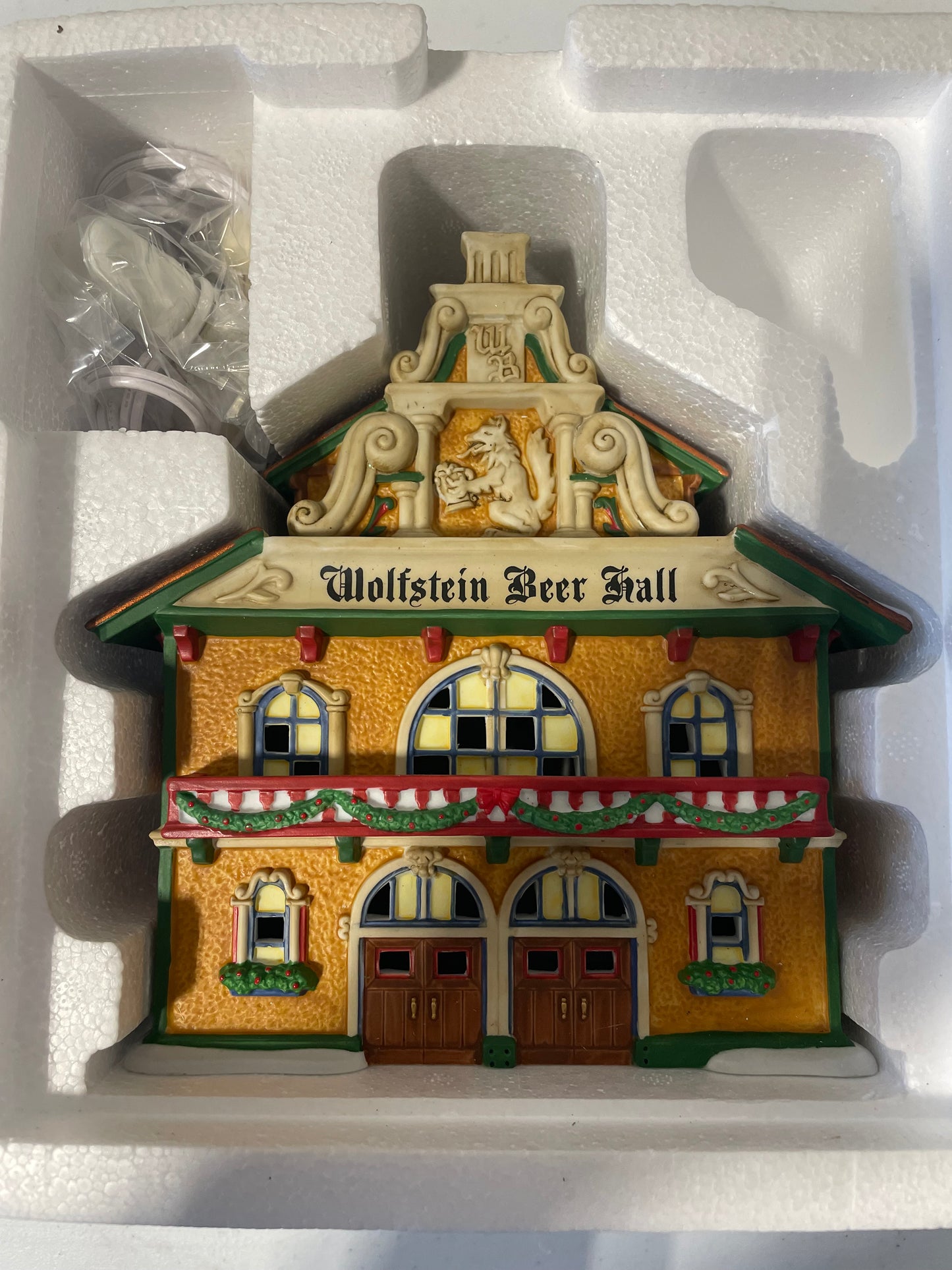 Department 56 - Alpine Village - Wolfstein Beer Hall