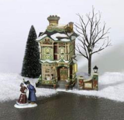 Department 56 - Dickens Village - Victorian Family Christmas House