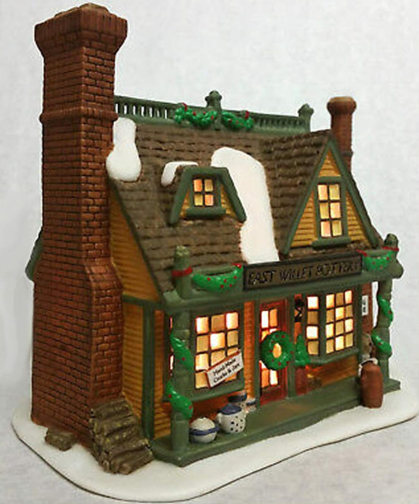 Department 56 - New England Village - East Willet Pottery